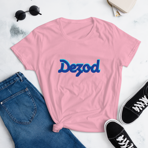 Dezod Women's Short Sleeve T-Shirt